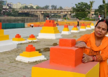 ‘छठ मैया की जय’ के उद्घोष के साथ आज से शुरू हुआ सूर्य उपासना का महापर्व