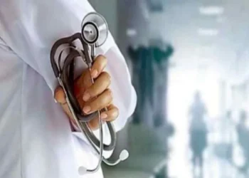 समय पर इलाज न मिलने से मासूम बच्चे की मौत, परिजनों ने डॉक्टरों पर लगाया लापरवाही का आरोप