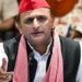 गर्भवती को बैलगाड़ी से स्वास्थ्य केंद्र लेकर पहुंचे परिजन तो सरकार पर भड़के अखिलेश