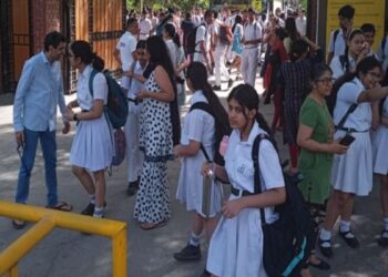 दिल्ली में तीन निजी स्कूलों को बम धमकी ईमेल