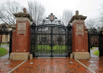 800 से ज्यादा कैमरों के बावजूद नहीं हो सकी शूटर की पहचान, नहीं सुलझी फायरिंग की गुत्थी