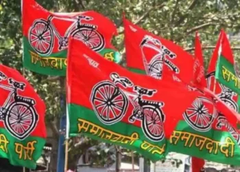 अखिलेश के इस करीबी नेता का हुआ निधन, सुनते ही घर के बाहर लगा कार्यकर्ताओं का तांता