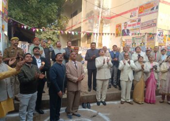 देशभक्ति के रंग में रंगा दीवानी न्यायालय परिसर मनाया 77वां गणतंत्र दिवस