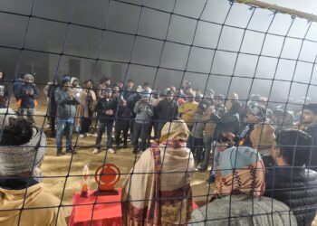 अलीगंज की टीम ने जीती स्वामी परमहंस वालीवाल प्रतियोगिता, शाम्भवी सिंह ने बांटे पुरस्कार