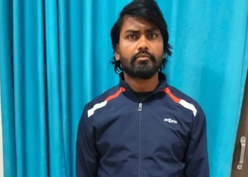 करोड़ों की ठगी करने वाले गिरोह का सदस्य गिरफ्तार, 50 हजार का था इनाम