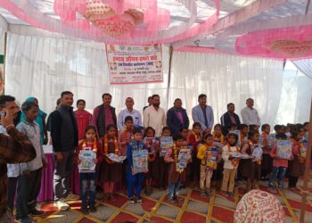 नौनिहालों के लिए आनंदमयी शिक्षा का केंद्र बनी बाल वाटिका