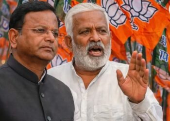 यूपी में चुनावी सरगर्मी के बीच भाजपा में अंदरूनी कलह तेज