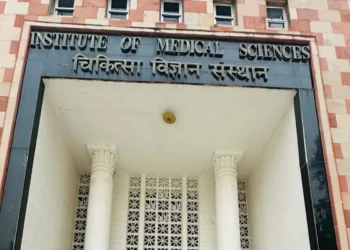 बी0 एच0 यू0 की जूनियर डॉक्टर ने की आत्महत्या की कोशिश, लिया इन्सुलिन का ओवरडोज, सपोर्ट पर वेंटिलेटर