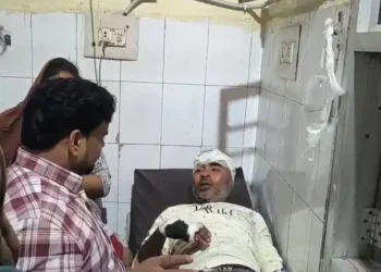 सीतापुर में पुरानी रंजिश में युवक पर फायरिंग, आरोपी फरार