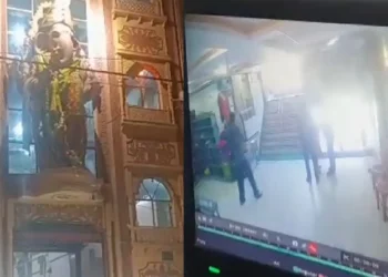 सिद्धिविनायक मंदिर से चांदी के सात मुकुट चोरी, सीसीटीवी मे कैद हुई वारदात