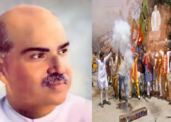 श्यामा प्रसाद की जन्मस्थली में लहराया भगवा