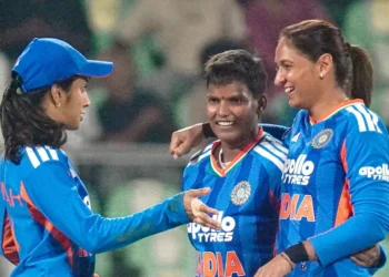 महिला टी20 विश्व कप: स्मृति के तूफान और दीप्ति के पंजे से भारत ने पाकिस्तान को 64 रनों से रौंदा