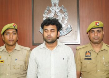 कानपुर में शादी के नाम पर करोड़ों की ठगी: एआई और फर्जी कॉल सेंटर के जरिए कुंवारे लड़कों को बनाते थे शिकार