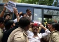 लखनऊ में छात्र आक्रोश का फूटा घड़ा: नीट पेपर लीक के खिलाफ उग्र प्रदर्शन